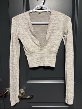 Wilfred Beige Cropped Deep V Knit Top